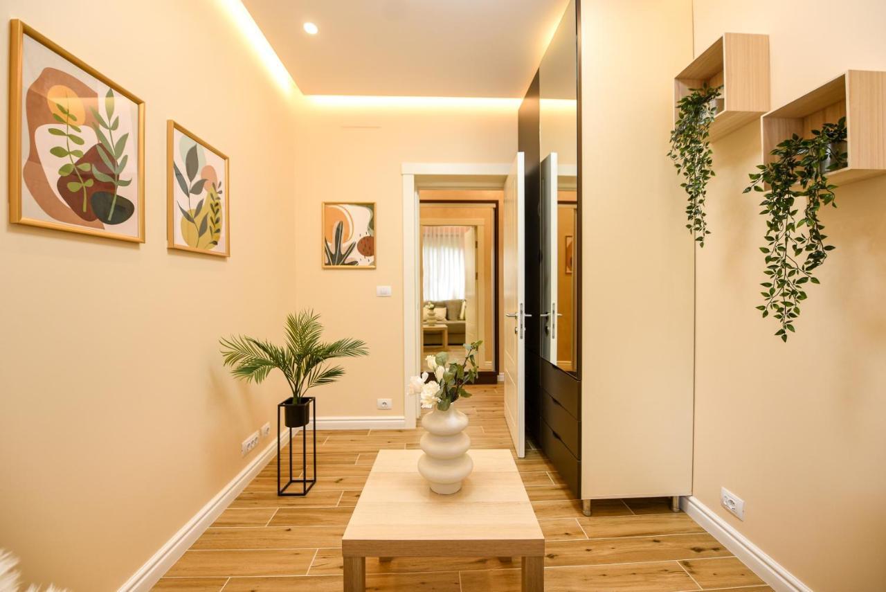 Green Leafy Brasov - Ideal 2 Bedroom Apartment Exterior photo
